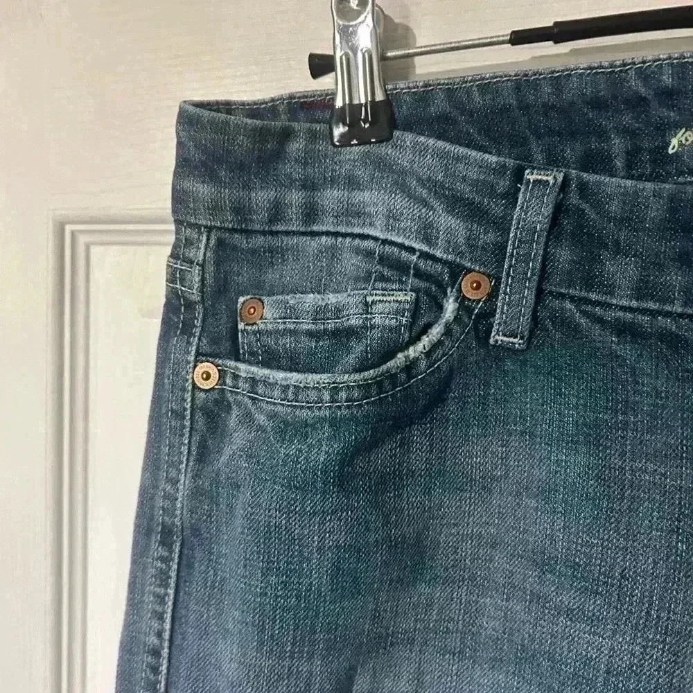7 for all Mankind Bootcut Jean A-pocket style size 28. Denim. - Picture 5 of 16